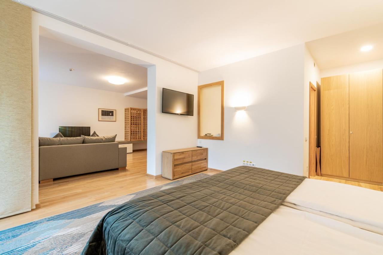 Cuibul De Lemn Hotel Rîşnov Ngoại thất bức ảnh